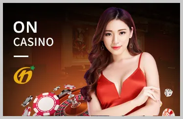 Hình ảnh sòng bạc trực tuyến Say88 với dealer người thật đang chia bài Baccarat